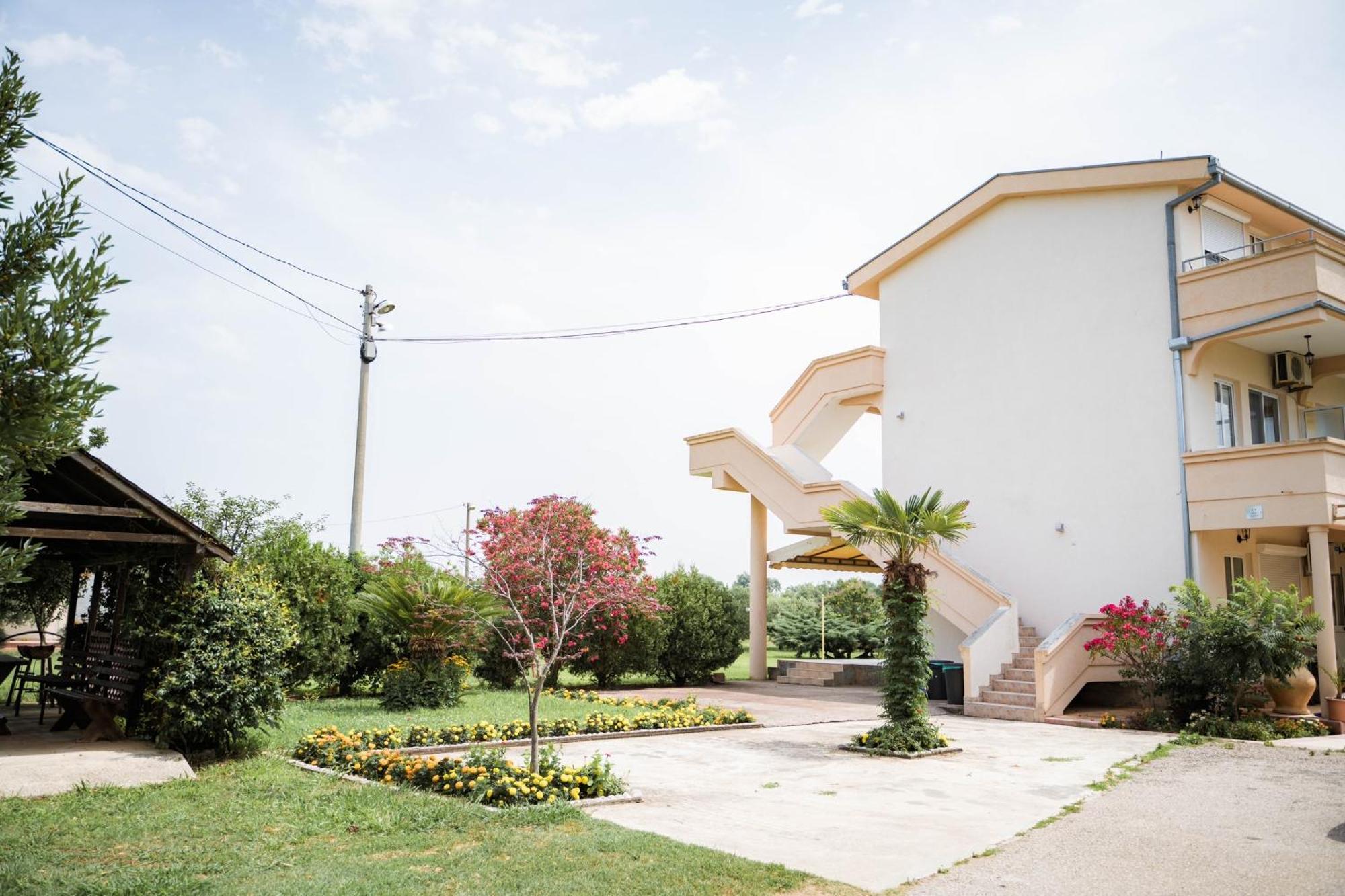Apartments Rudaj Ulcinj Eksteriør billede